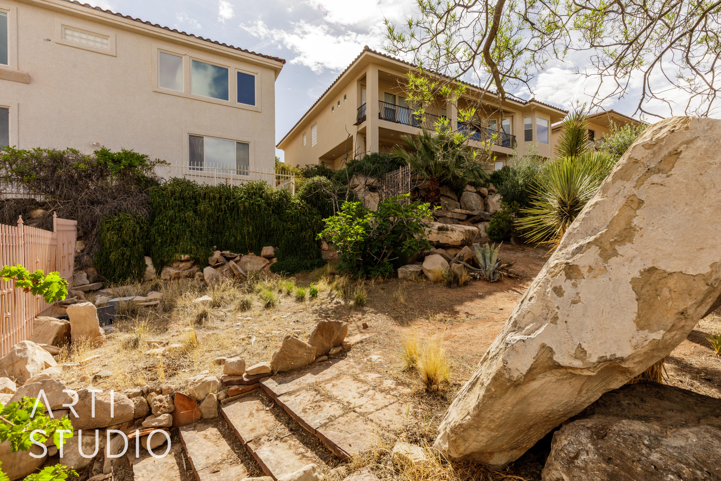 TAMARACK RIDGE ESTATES - Residential