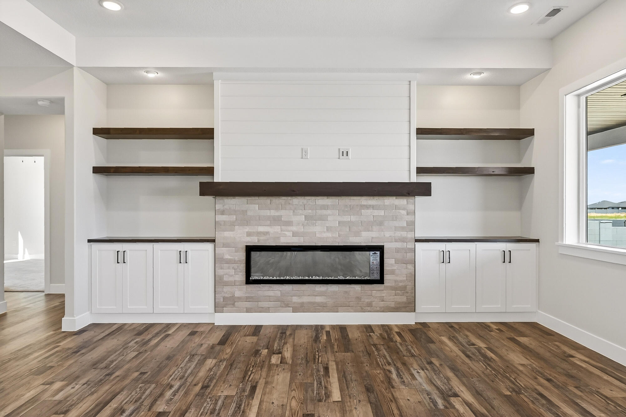 NOT AVAILABLE - Residential