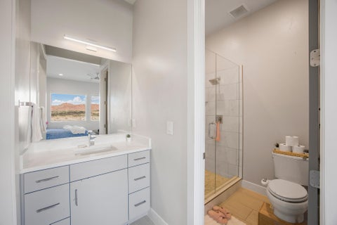 Tiny photo for 1840 Red Mountain DR, Santa Clara, UT 84765 (MLS # 26-275893)