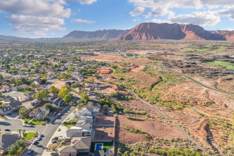Tiny photo for 1840 Red Mountain DR, Santa Clara, UT 84765 (MLS # 26-275893)
