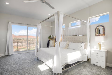 Tiny photo for 1840 Red Mountain DR, Santa Clara, UT 84765 (MLS # 26-275893)