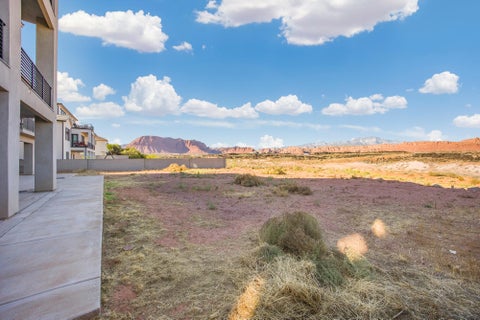 Tiny photo for 1840 Red Mountain DR, Santa Clara, UT 84765 (MLS # 26-275893)