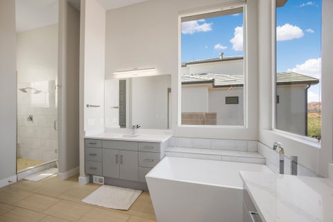 Tiny photo for 1840 Red Mountain DR, Santa Clara, UT 84765 (MLS # 26-275893)