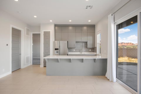 Tiny photo for 1840 Red Mountain DR, Santa Clara, UT 84765 (MLS # 26-275893)