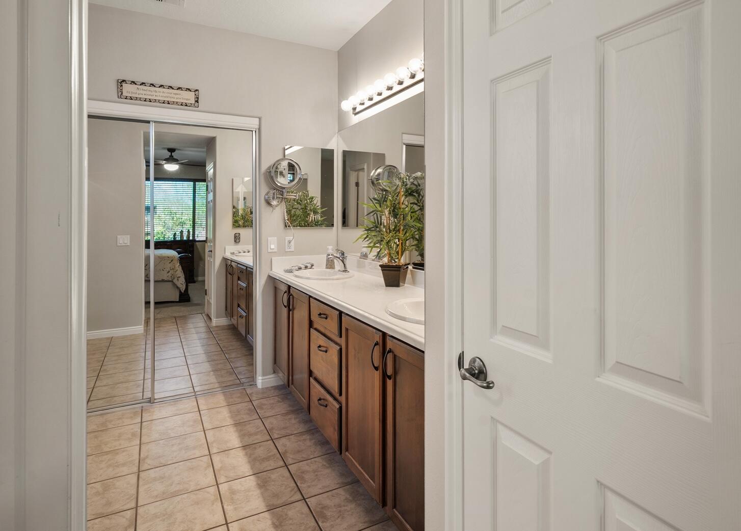 CORAL CANYON - Residential