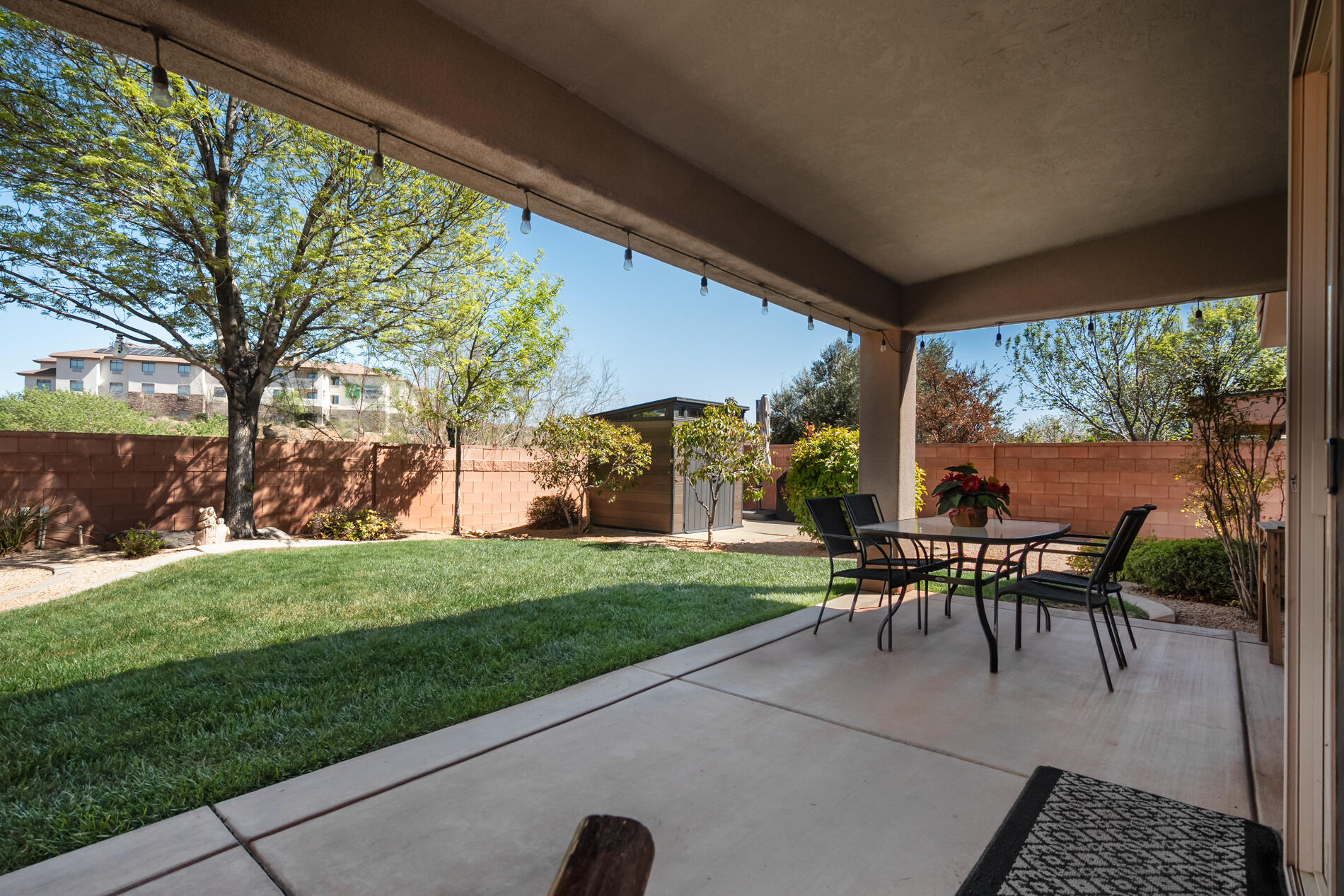 CORAL CANYON - Residential