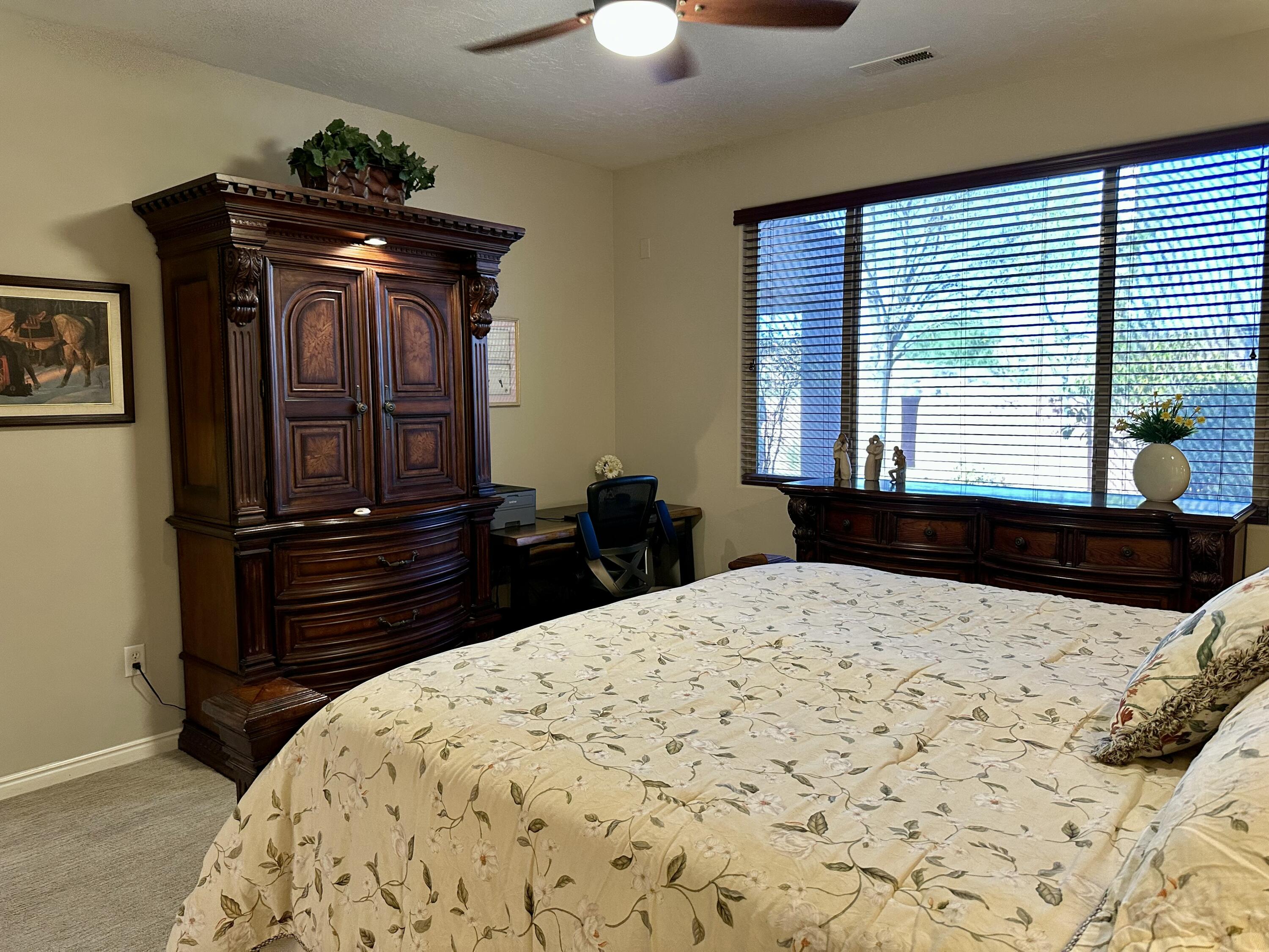 CORAL CANYON - Residential