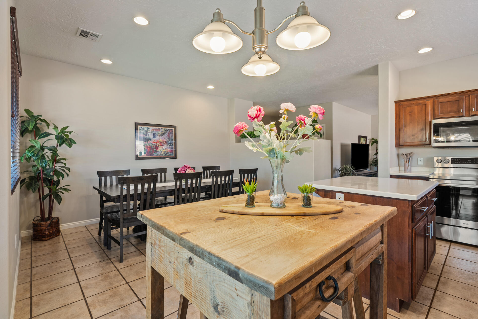 CORAL CANYON - Residential