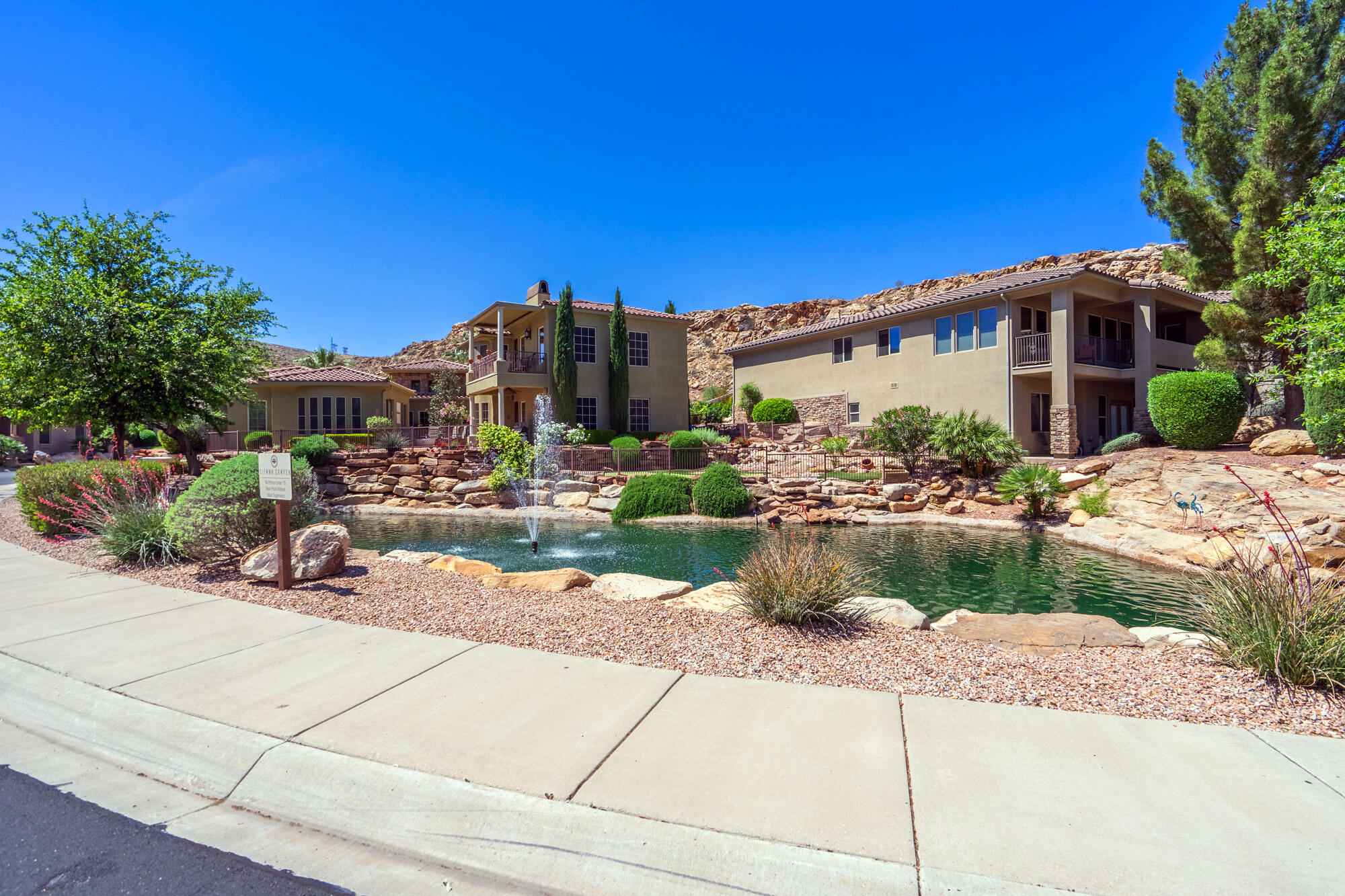 SIENNA CANYON AT WEBB HILL - Residential
