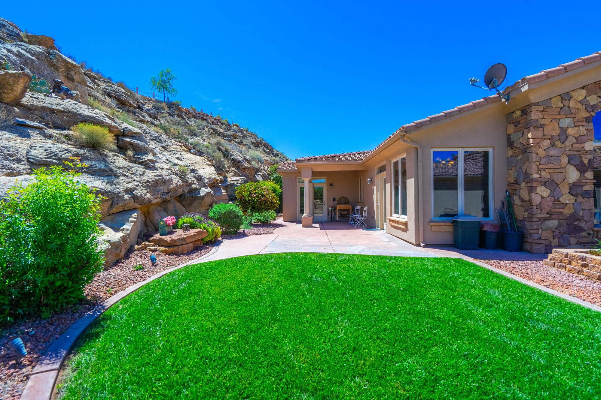 SIENNA CANYON AT WEBB HILL - Residential