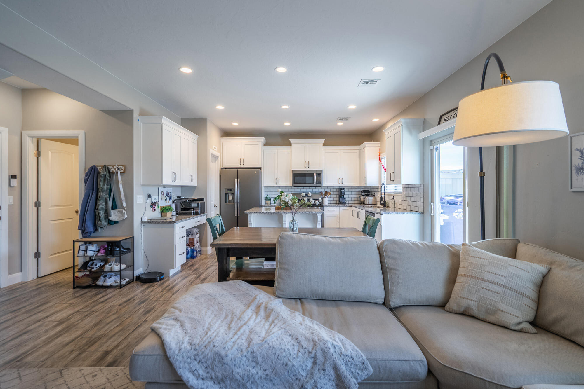 BLACKHAWK TH - Residential