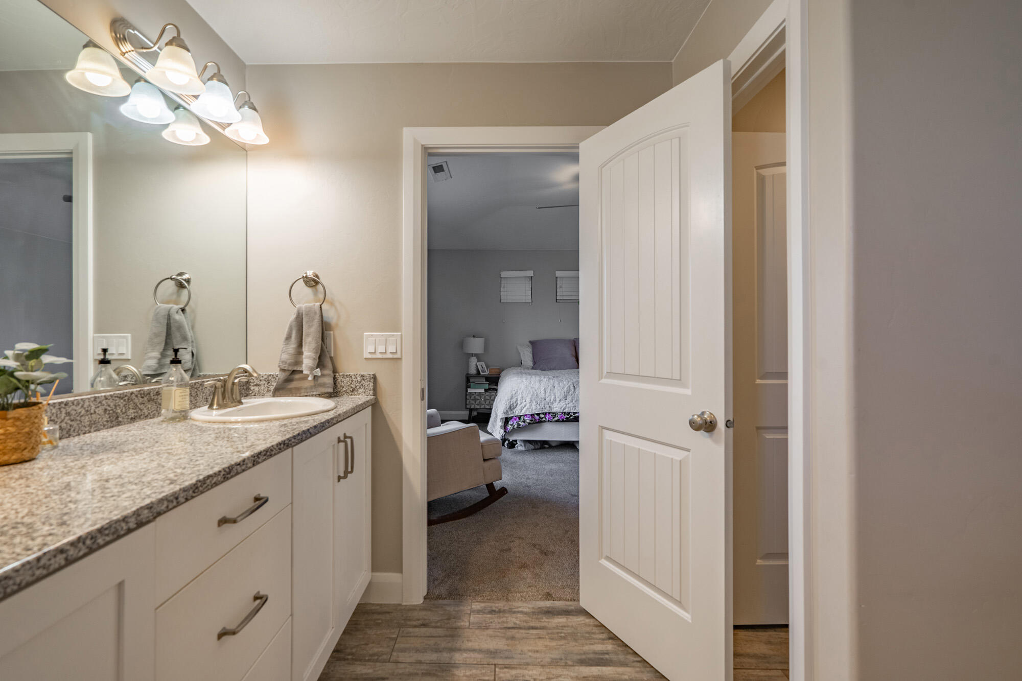 BLACKHAWK TH - Residential