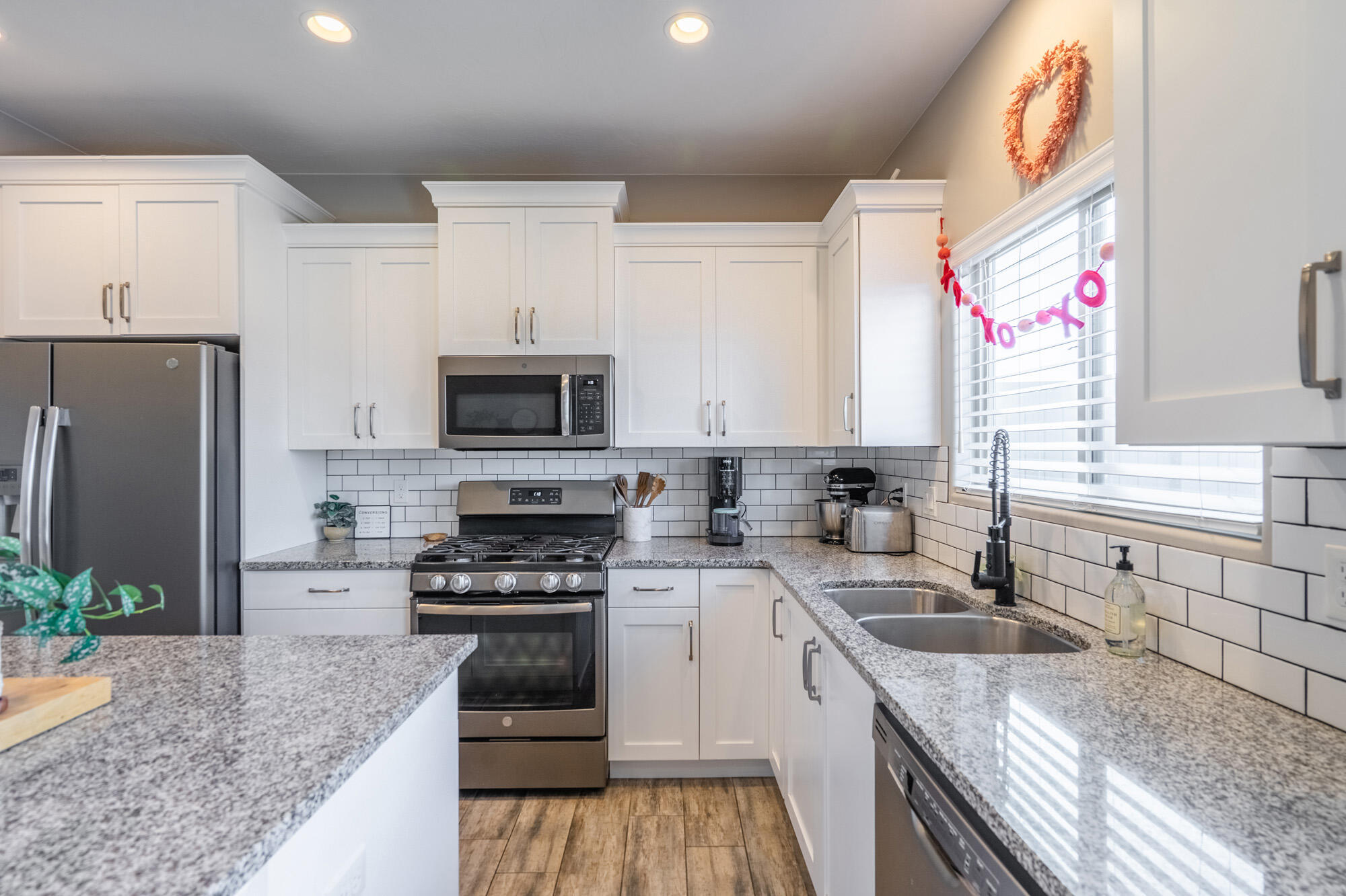 BLACKHAWK TH - Residential