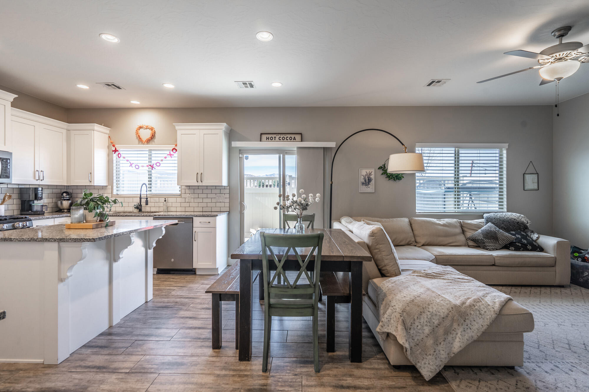 BLACKHAWK TH - Residential