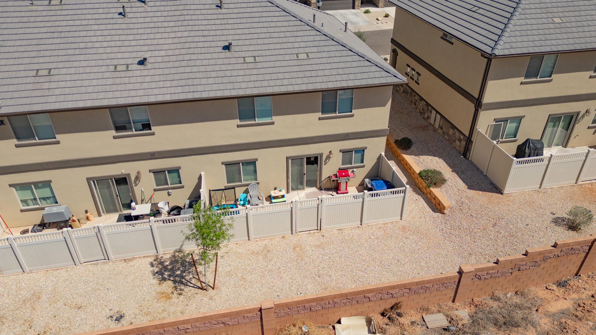 BLACKHAWK TH - Residential