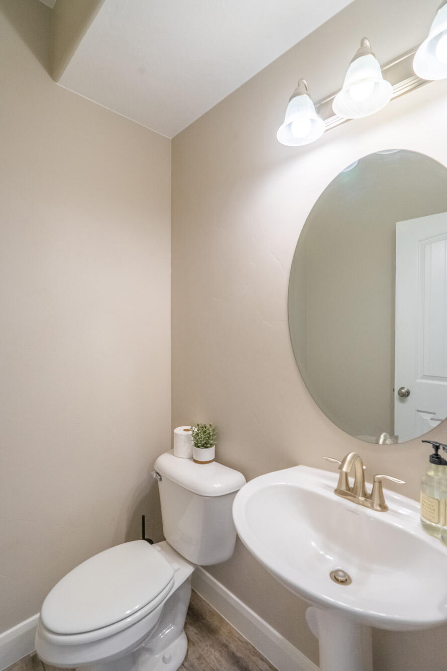 BLACKHAWK TH - Residential