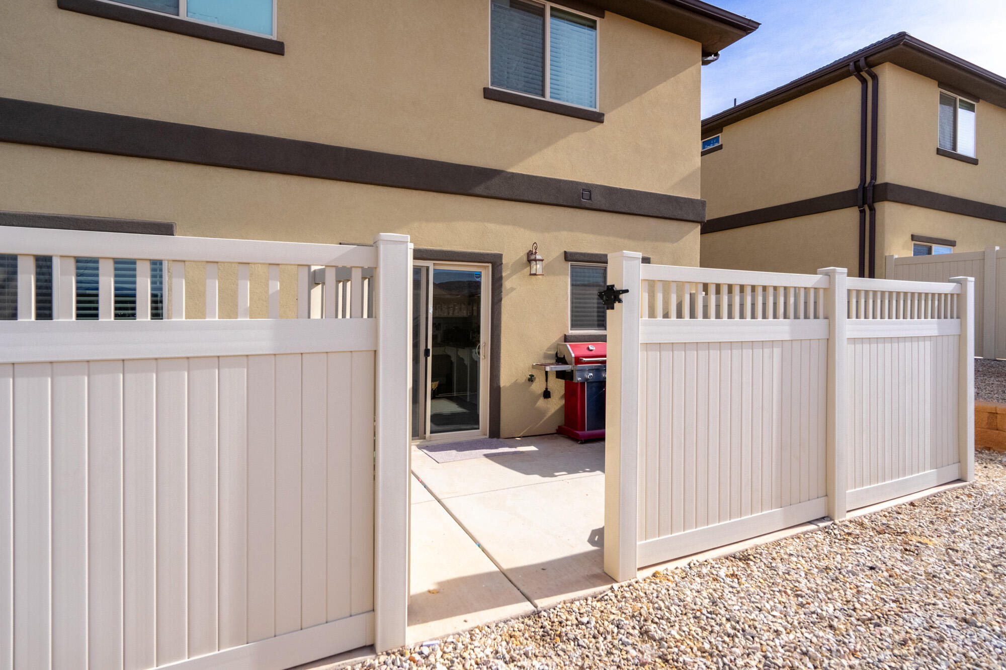 BLACKHAWK TH - Residential