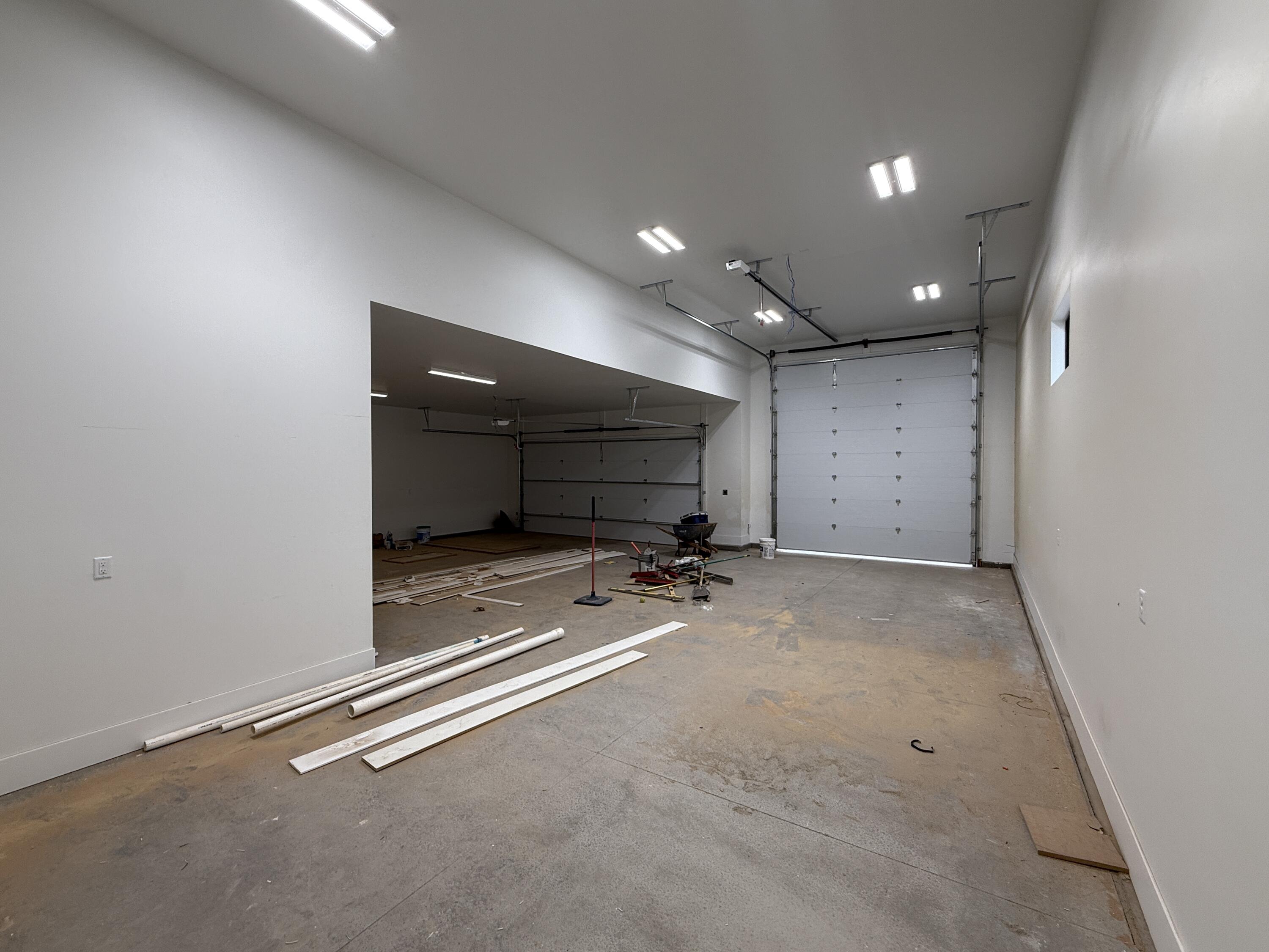 SYCAMORE VILLAGE - Residential