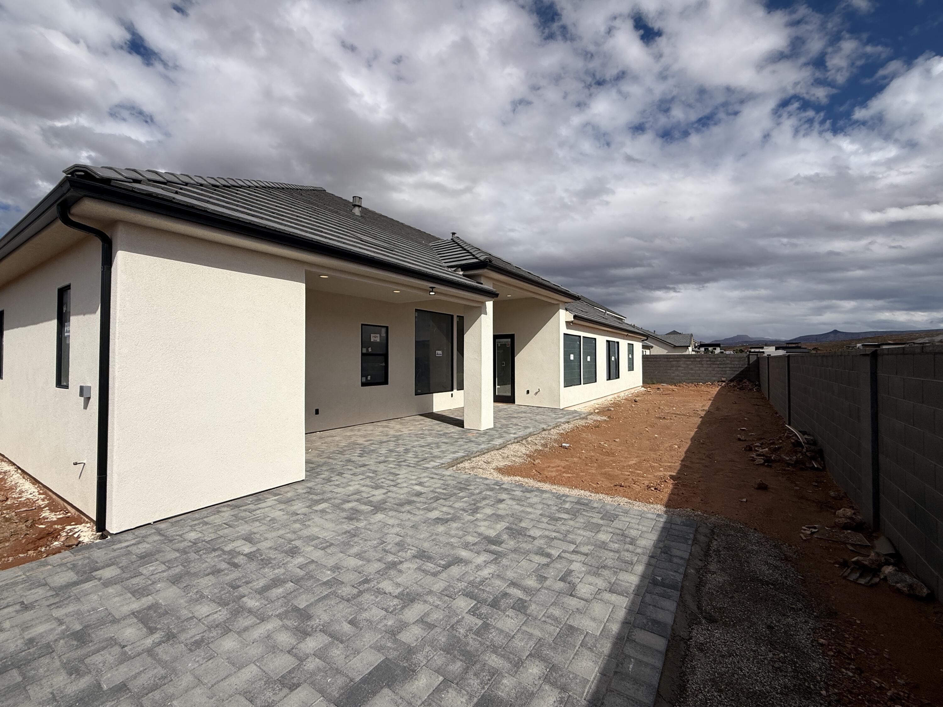 SYCAMORE VILLAGE - Residential