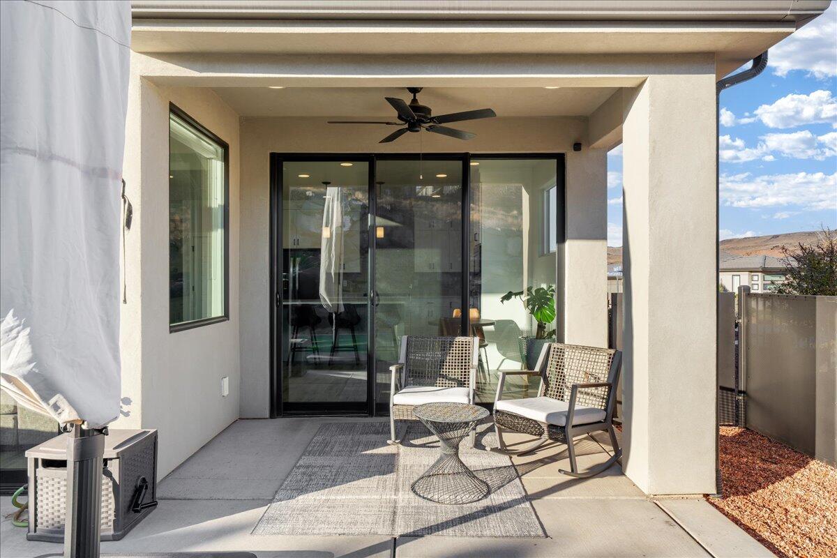 VILLAS AT GREEN SPRING - Residential