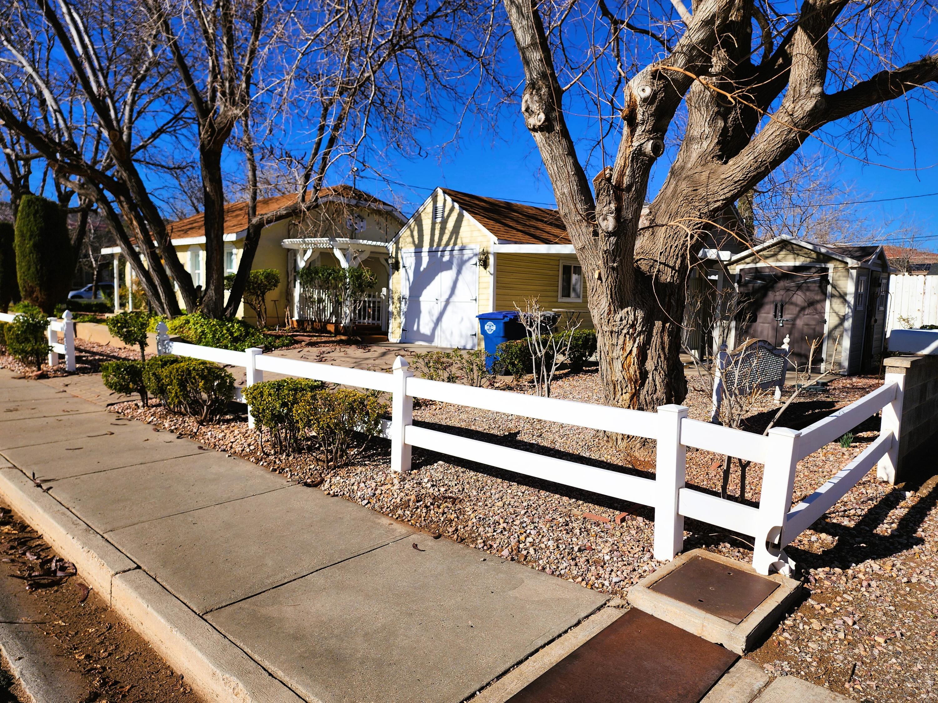 ST GEORGE TOWNSITE - Residential