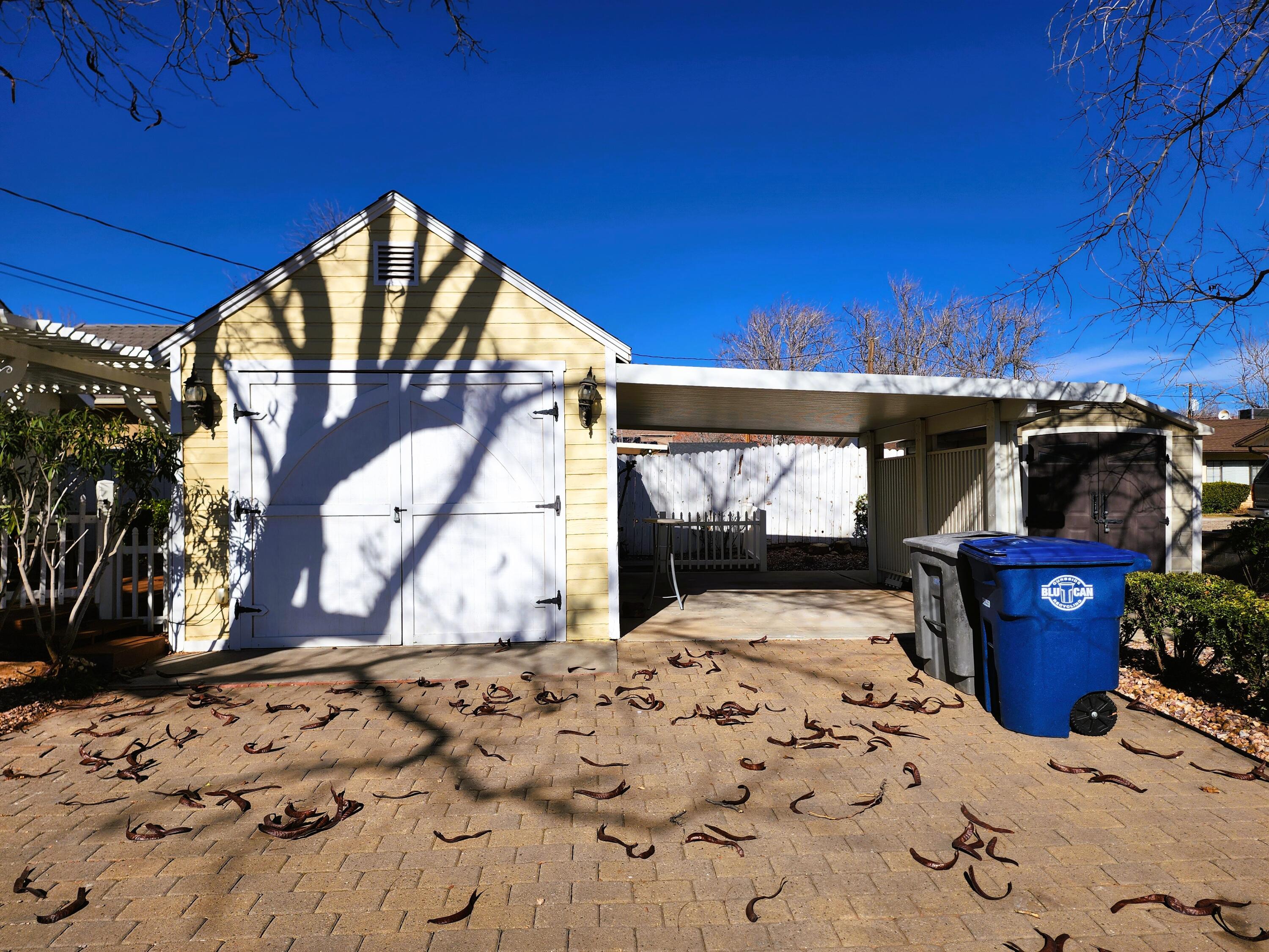 ST GEORGE TOWNSITE - Residential