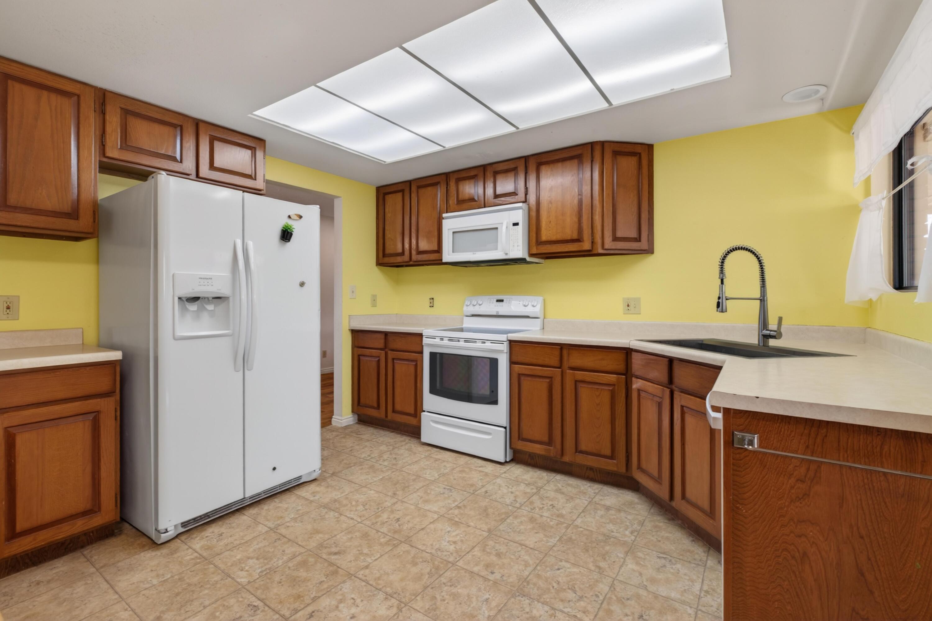 ST GEORGE SNOW PK TOWNHOMES - Residential