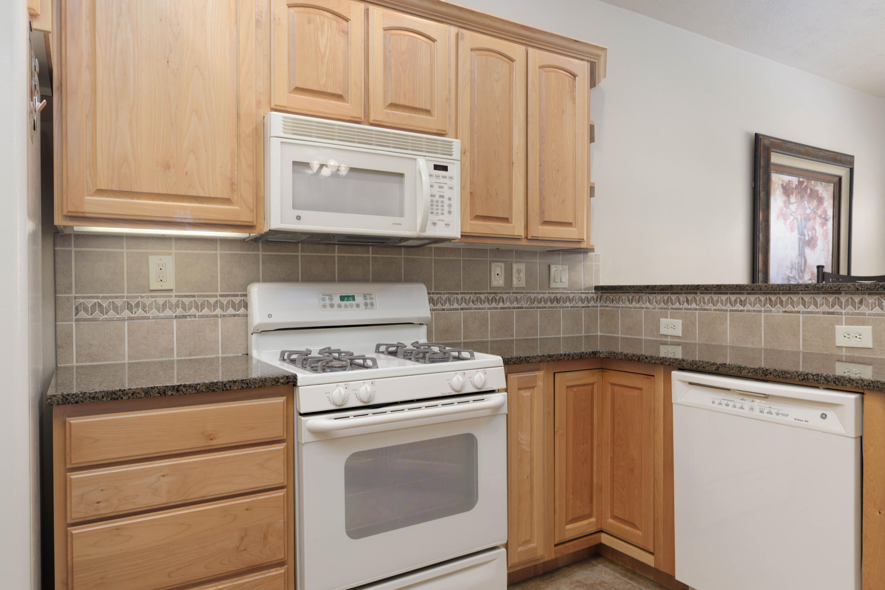 EMERALD RIDGE - Residential