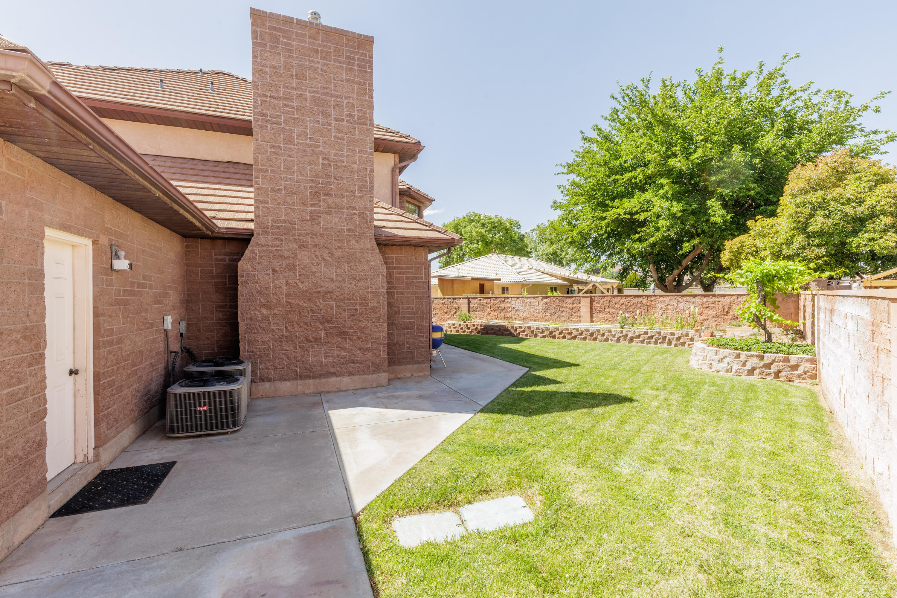 SUNSET PLATEAU - Residential