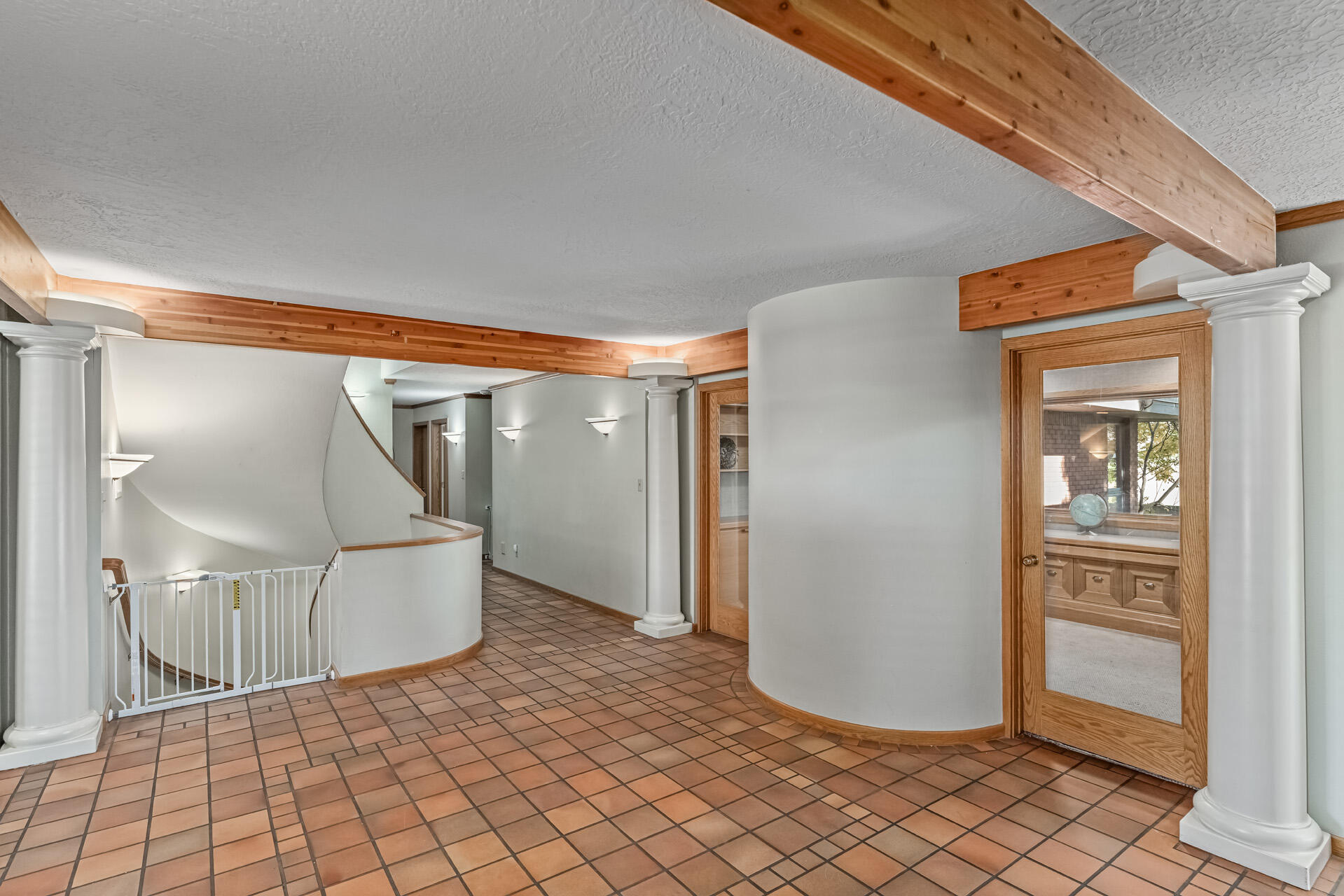 BLOOMINGTON COUNTRY CLUB - Residential