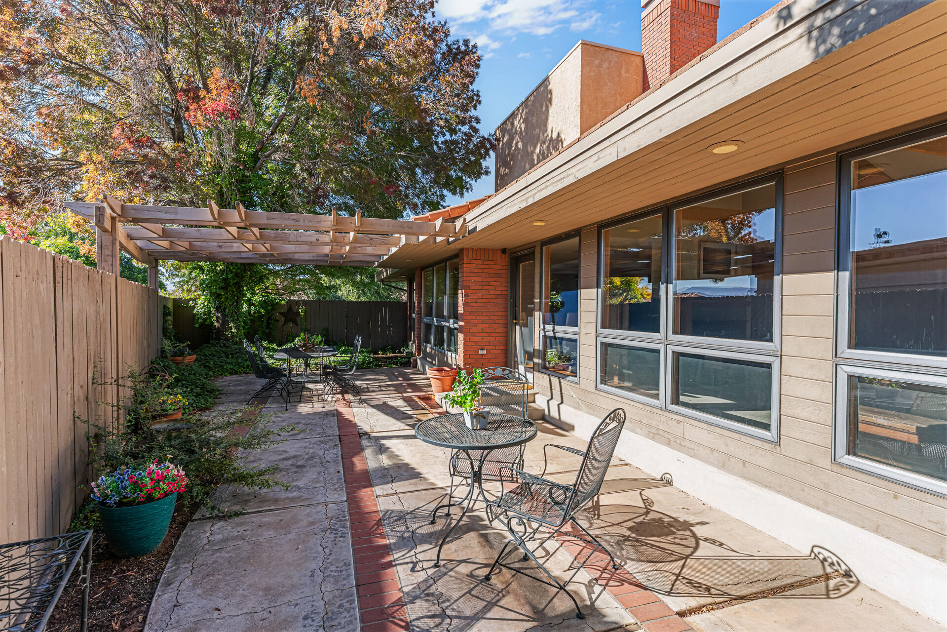 BLOOMINGTON COUNTRY CLUB - Residential