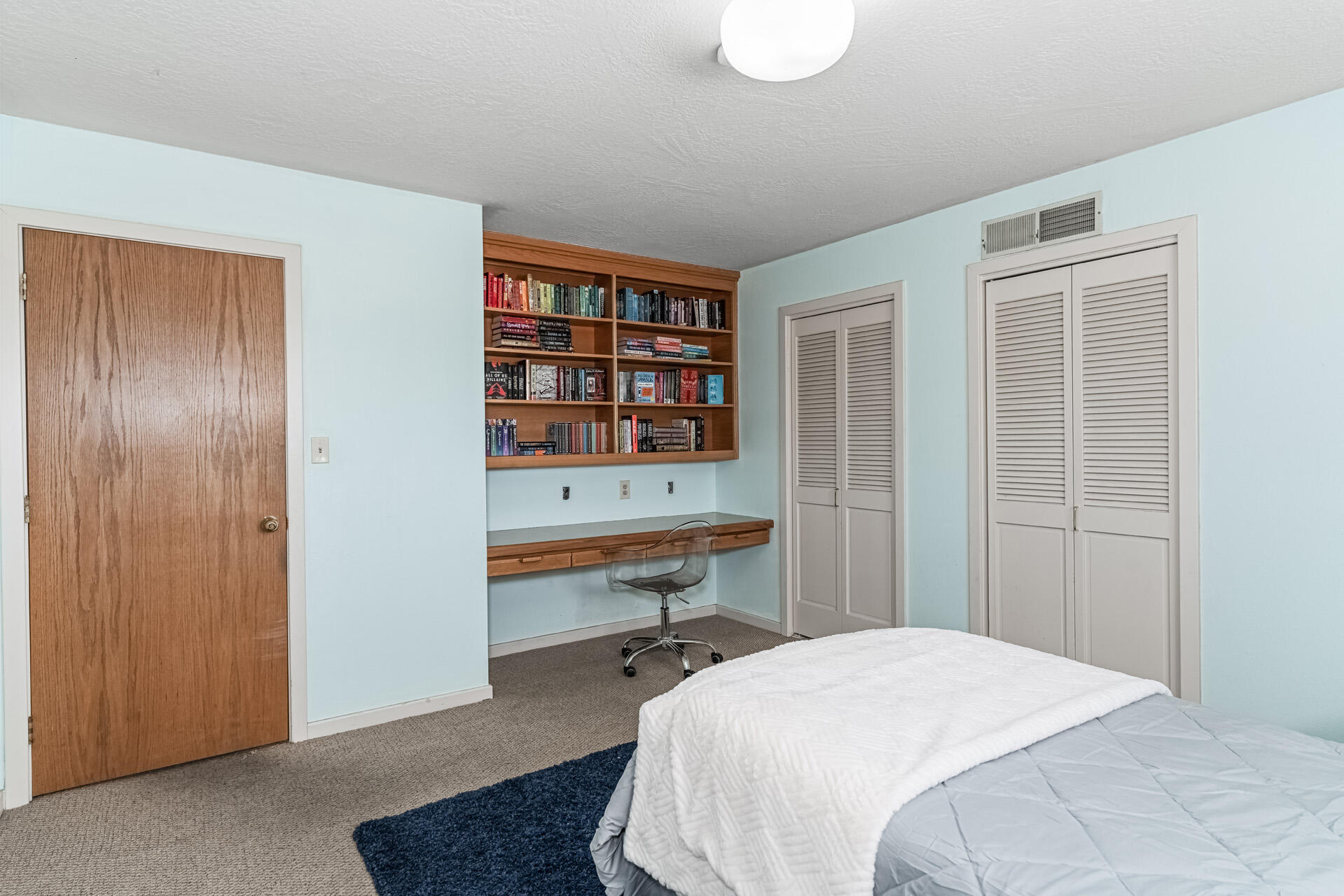 BLOOMINGTON COUNTRY CLUB - Residential