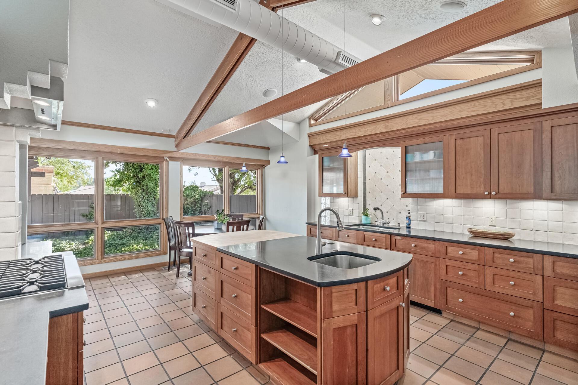 BLOOMINGTON COUNTRY CLUB - Residential