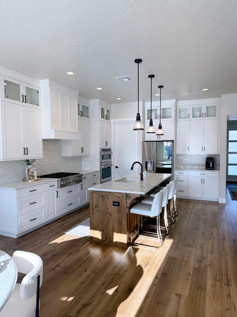 Tiny photo for 2999 Woodrow LN, Washington, UT 84780 (MLS # 26-276744)