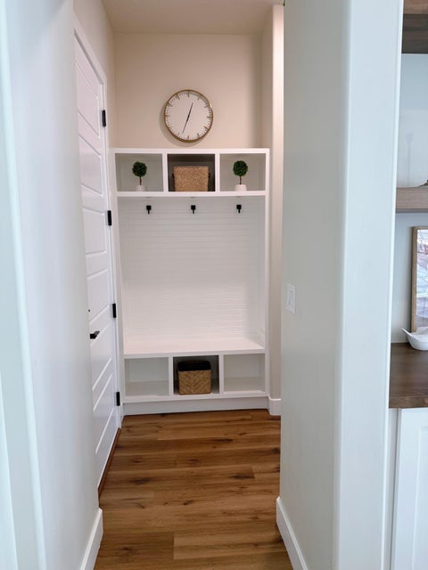 Tiny photo for 2999 Woodrow LN, Washington, UT 84780 (MLS # 26-276744)