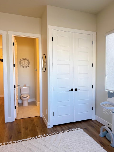 Tiny photo for 2999 Woodrow LN, Washington, UT 84780 (MLS # 26-276744)