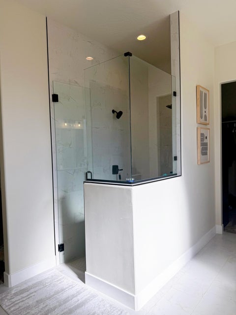 Tiny photo for 2999 Woodrow LN, Washington, UT 84780 (MLS # 26-276744)