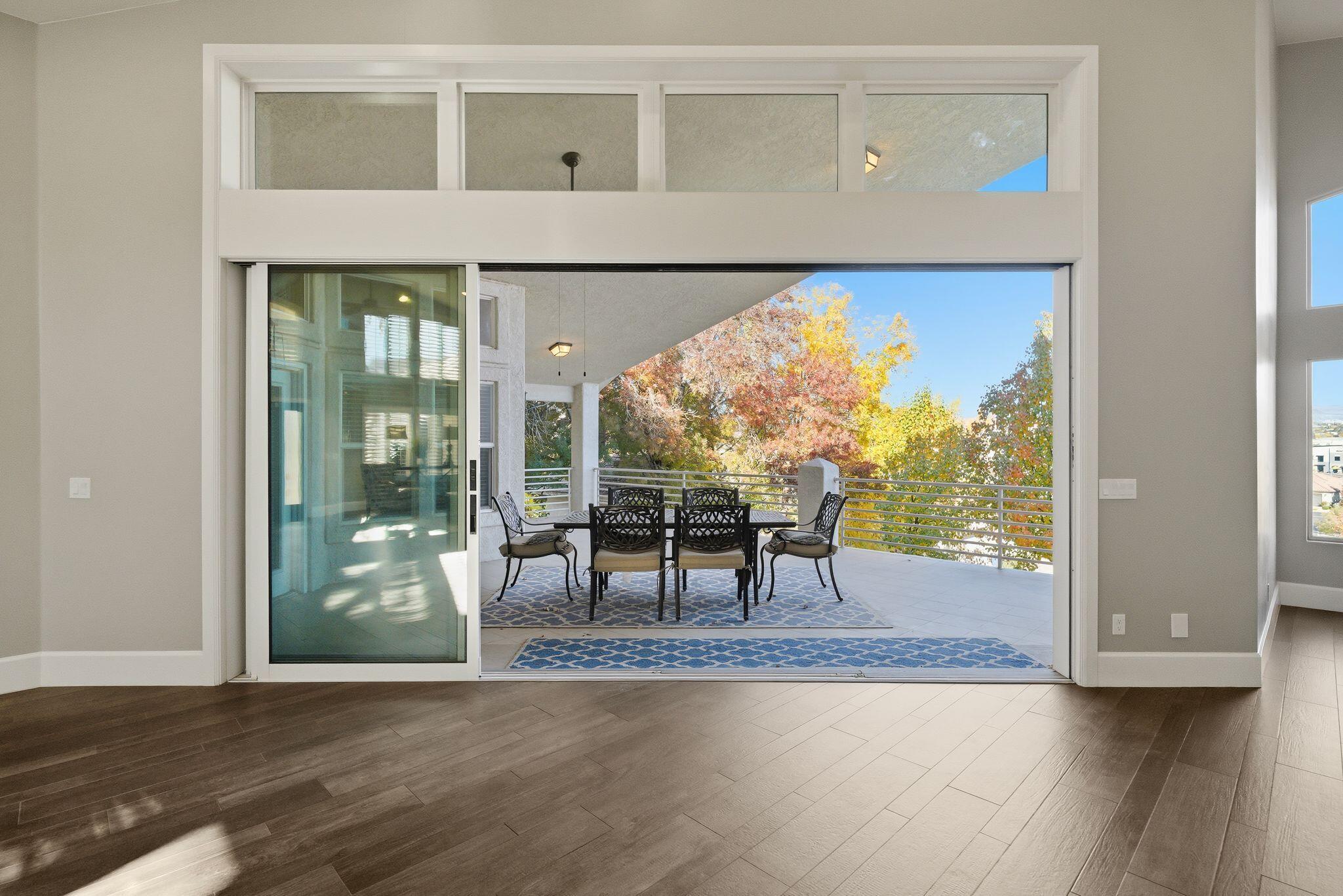 BOULDERS - Residential