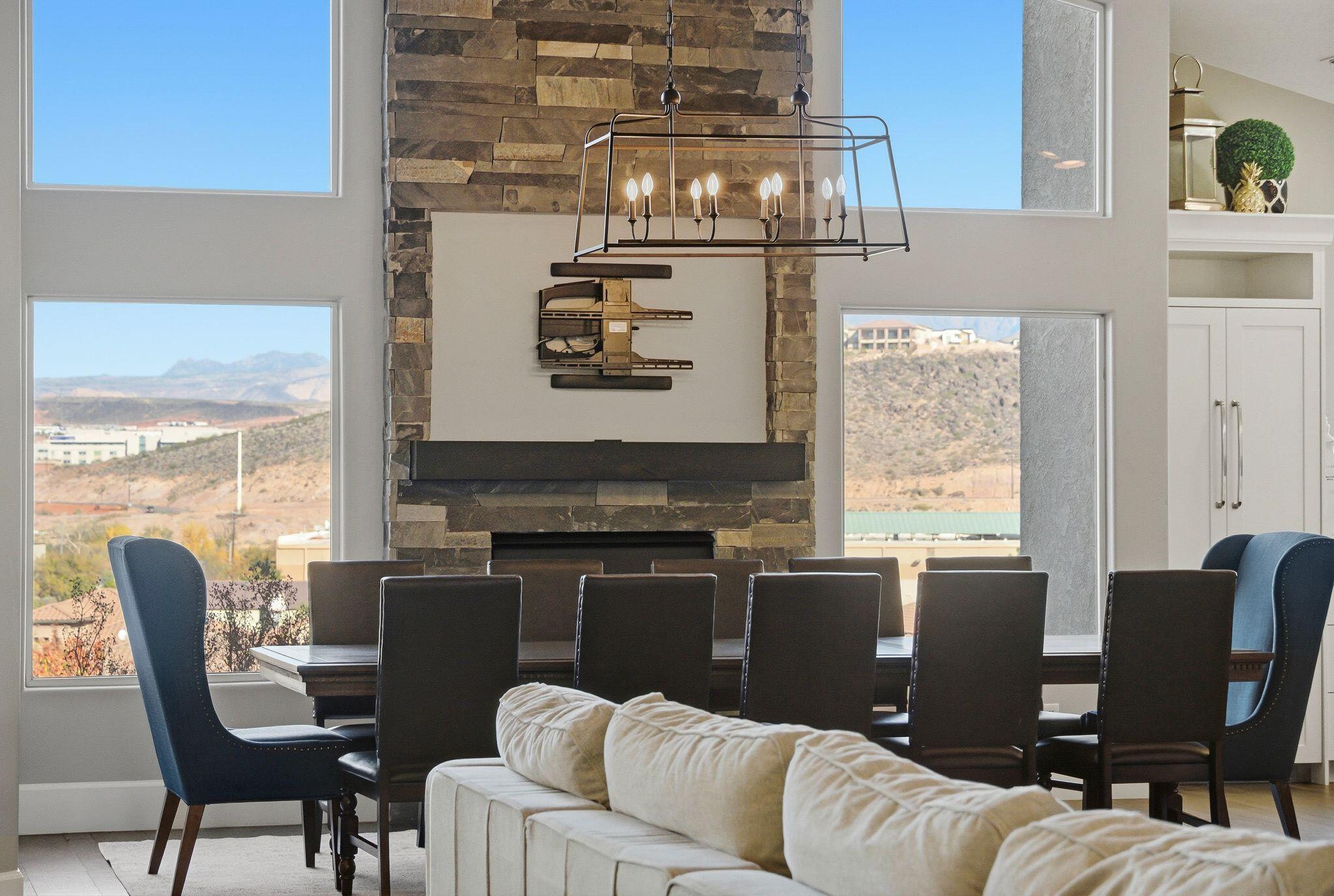 BOULDERS - Residential