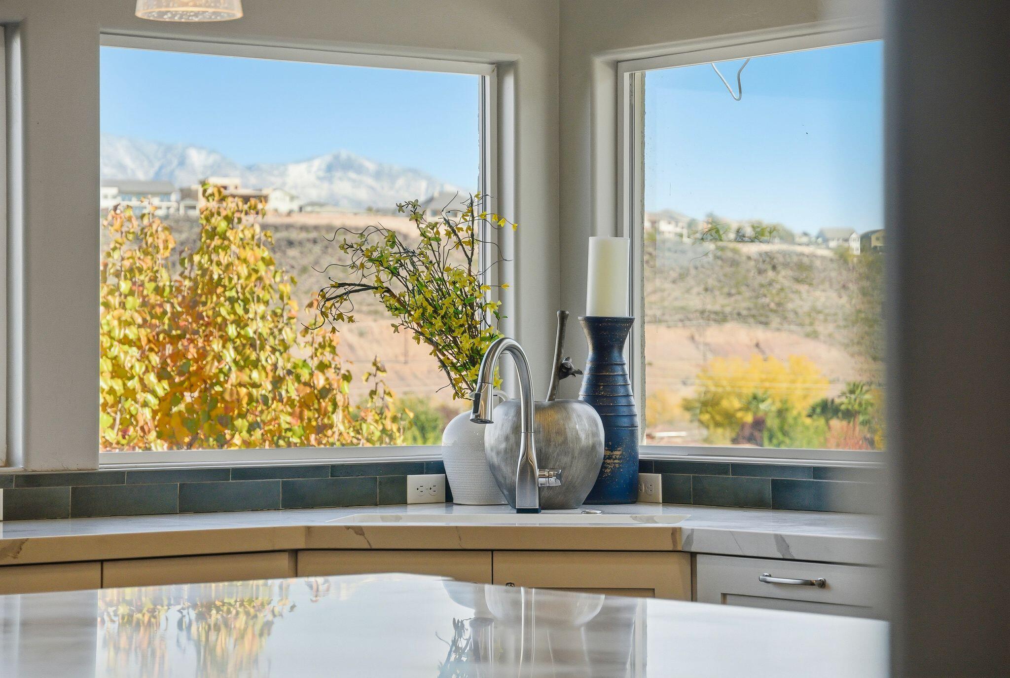 BOULDERS - Residential