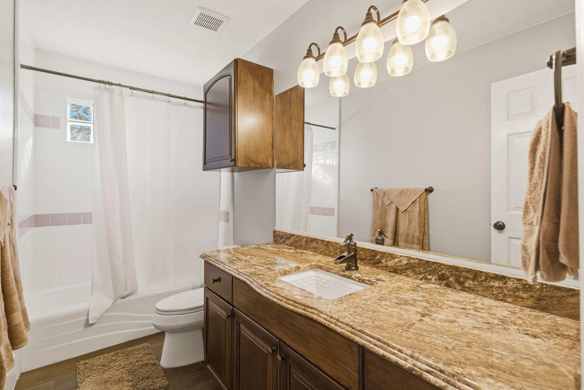 BOULDERS - Residential