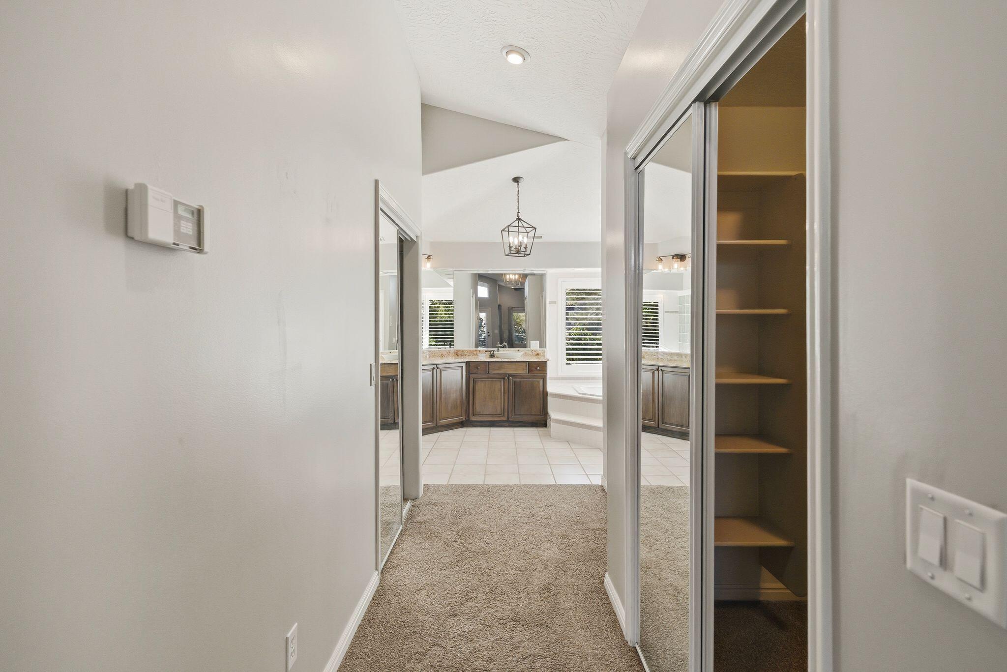 BOULDERS - Residential