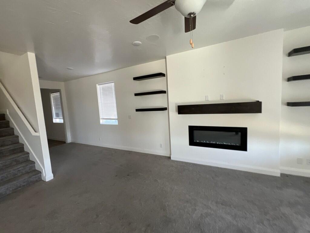 DESERT COLOR COMM - Residential