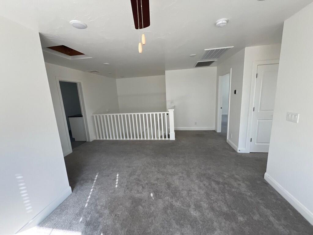 DESERT COLOR COMM - Residential