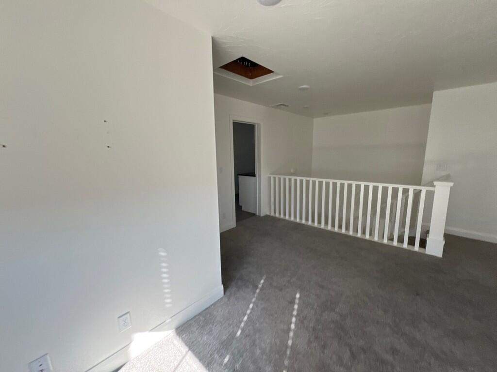 DESERT COLOR COMM - Residential