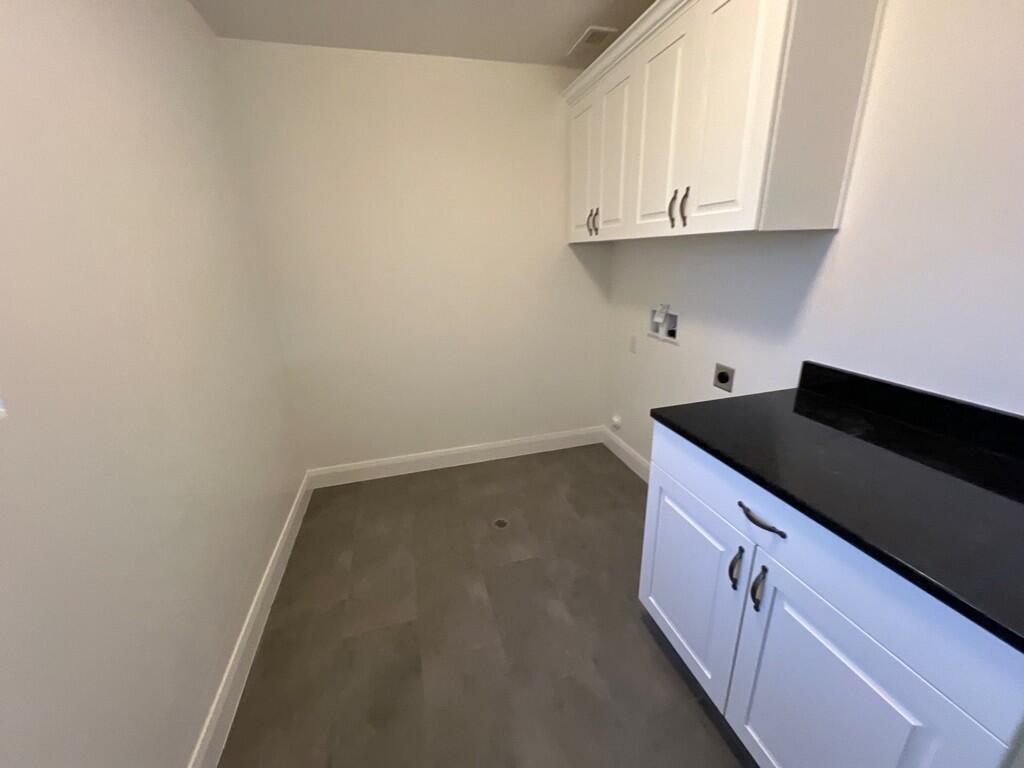 DESERT COLOR COMM - Residential