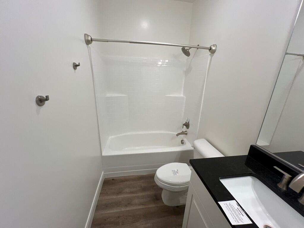 DESERT COLOR COMM - Residential