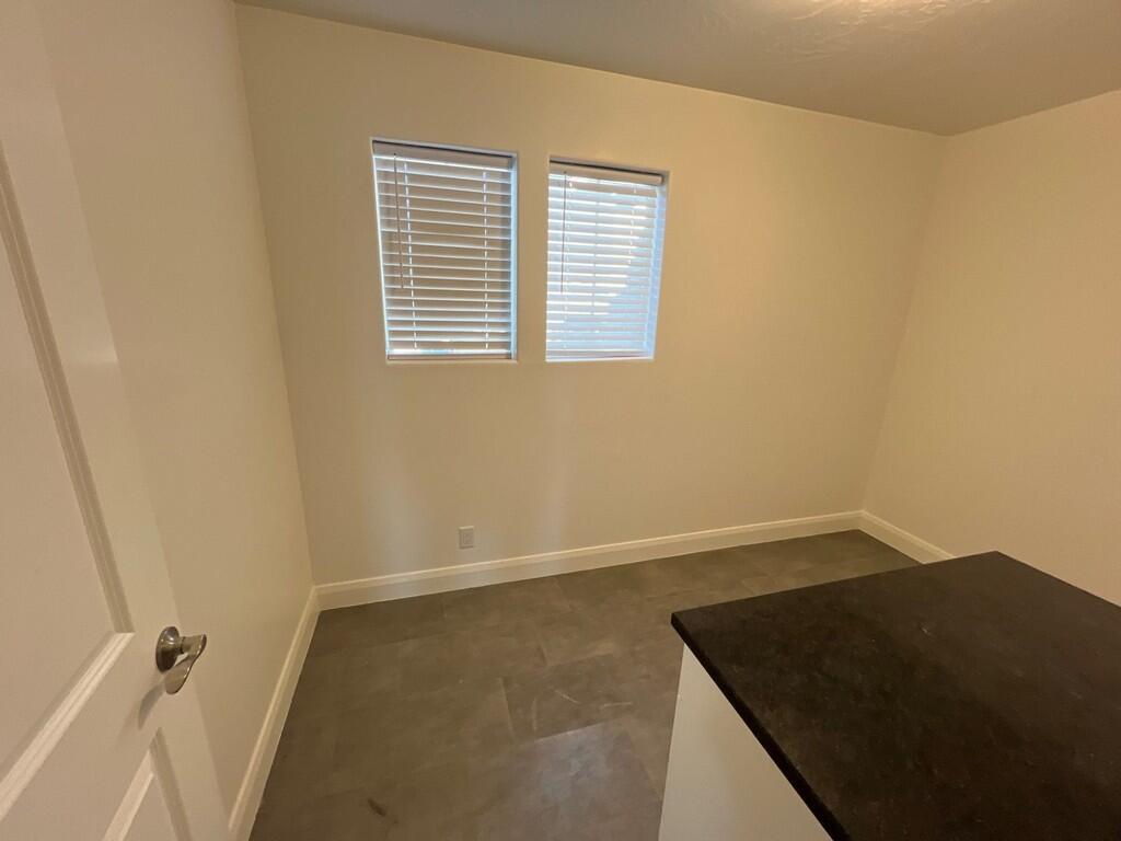 DESERT COLOR COMM - Residential