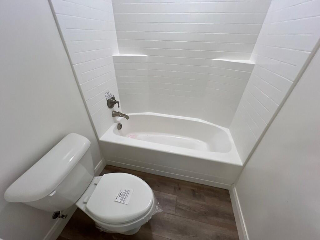 DESERT COLOR COMM - Residential