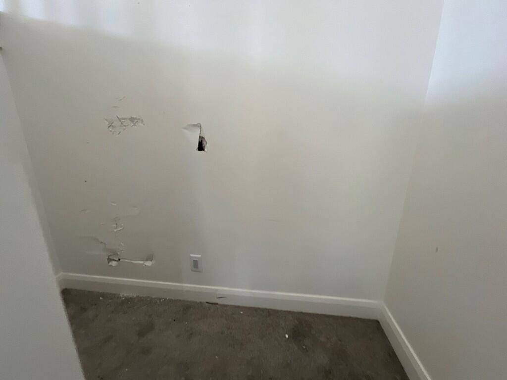 DESERT COLOR COMM - Residential